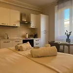Apartamento La Regina Delle Locazioni In Rogoredo *