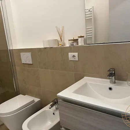 Apartament La Regina Delle Locazioni In Rogoredo